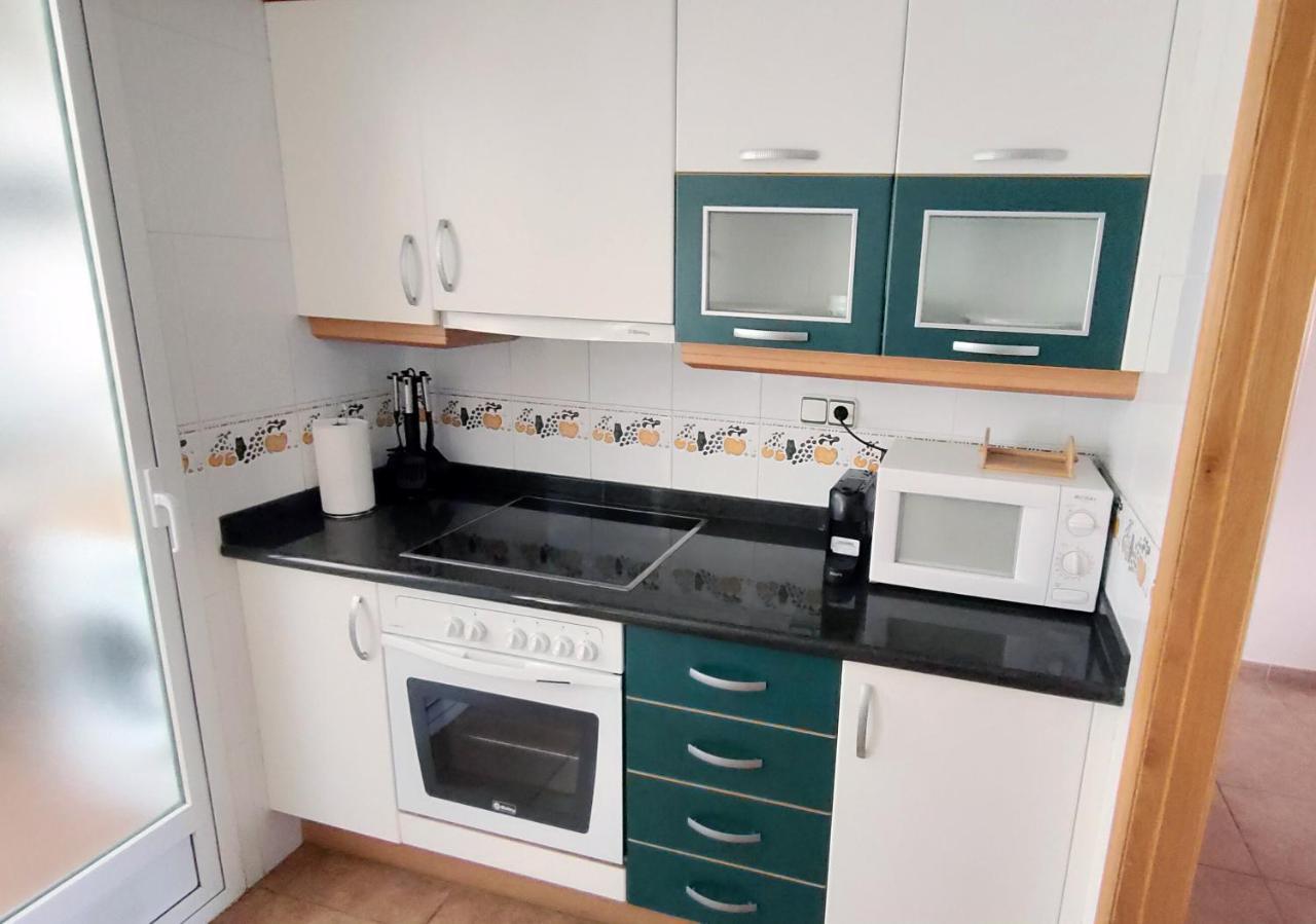 Apartamento En La Playa Con Piscina Peniscola Bagian luar foto