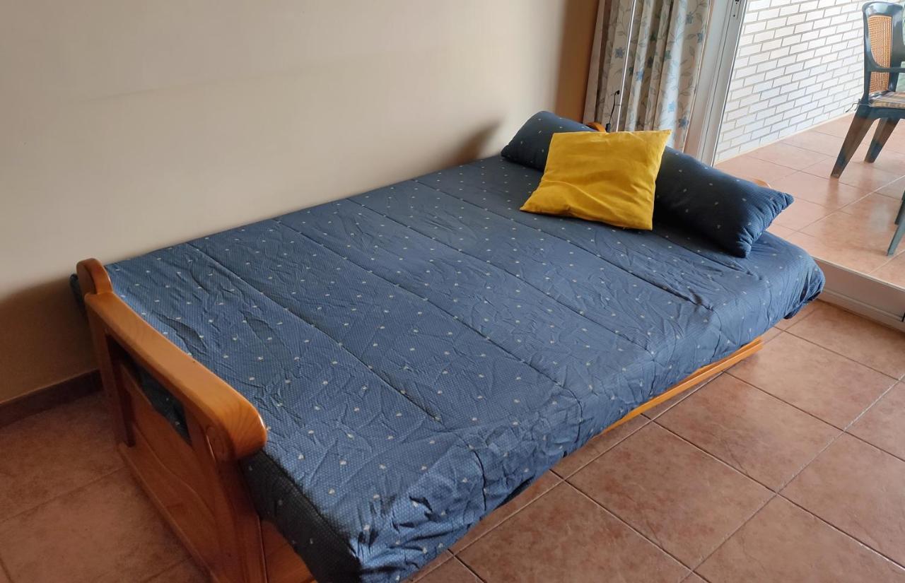 Apartamento En La Playa Con Piscina Peniscola Bagian luar foto